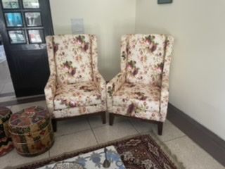 Joan Lounge Chair (Cream Blossom)