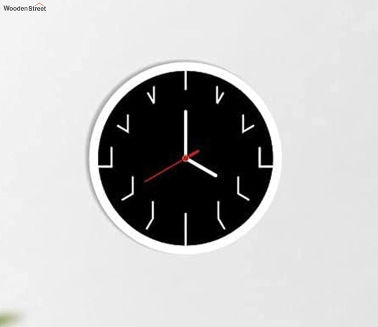 Minimalist Metal Wall Clocks