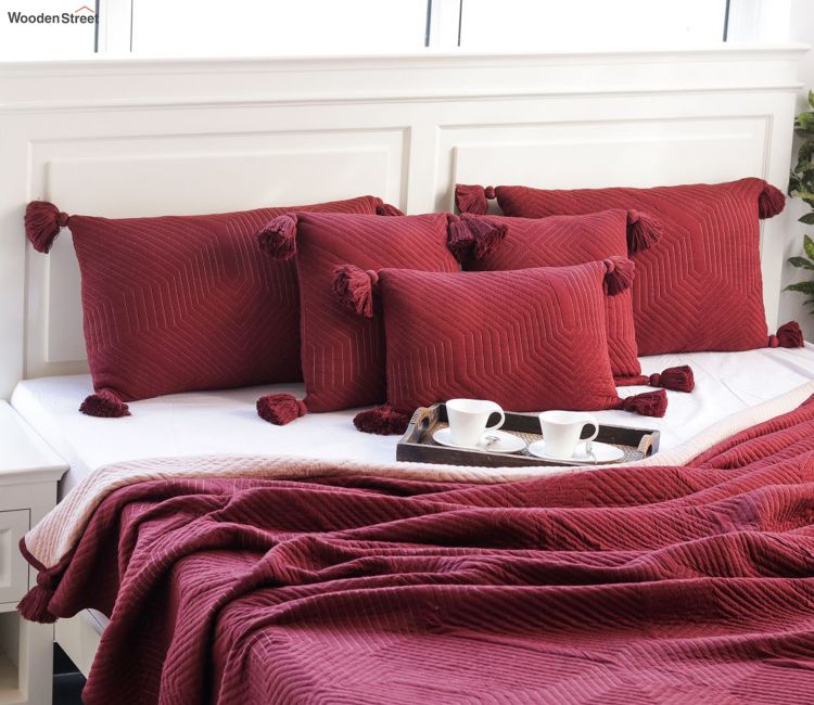 buy-bed-covers-online-upto-70-off-on-bed-covers-in-india-wooden-street