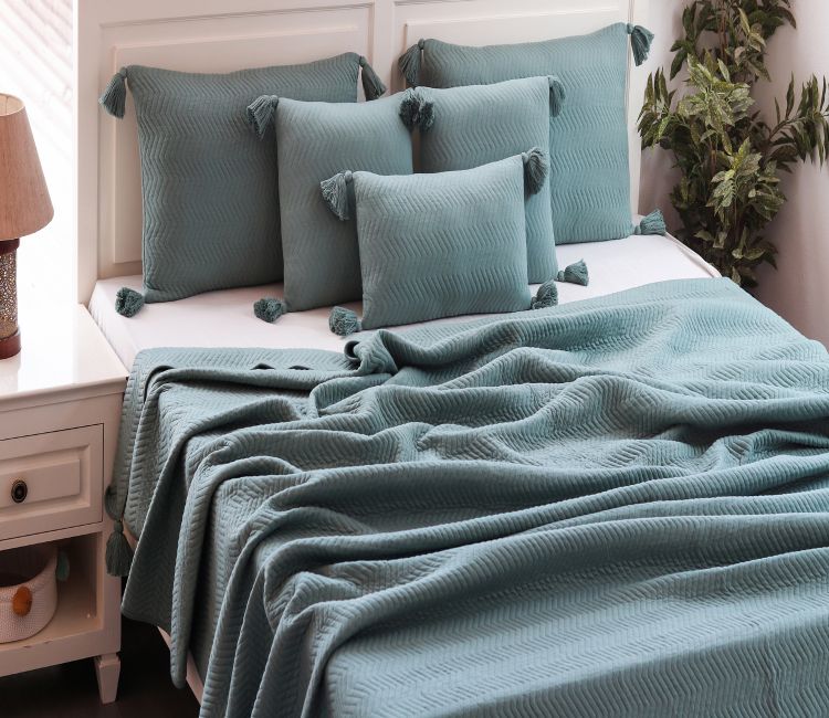 AC Dohar &amp; Summer Blankets Online at great discounts