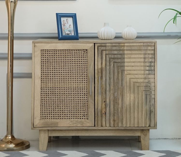 sideboard